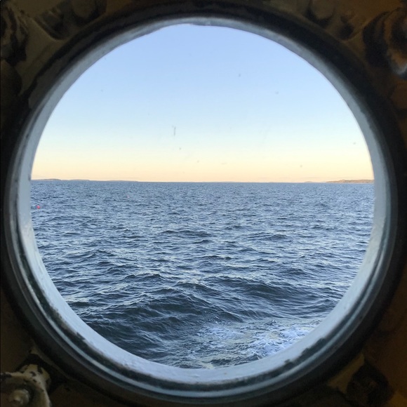 Meet your Posher, Marisa - Picture 1 of 1